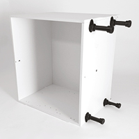 Solid top and bottom are interchangeable