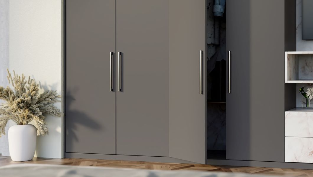 Zurfiz Super-Matt Dark Taupe Bedroom detail