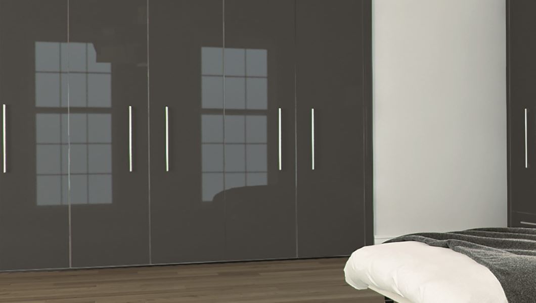 Zurfiz Ultra-Gloss Metallic Anthracite Bedroom detail