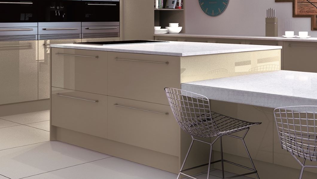 Zurfiz Metallic Champagne Kitchen detail