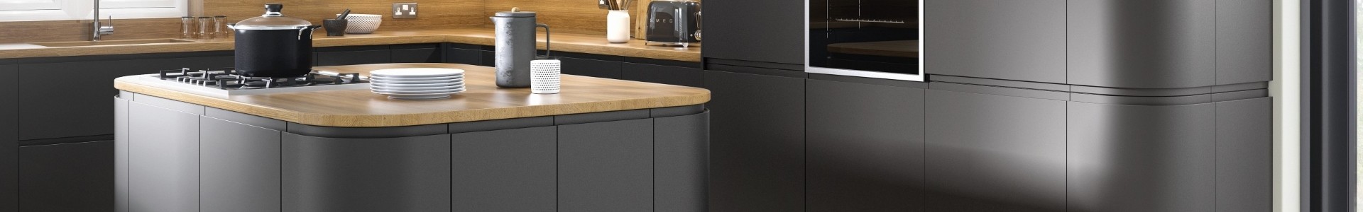 Lucente J-Pull kitchen doors Banner